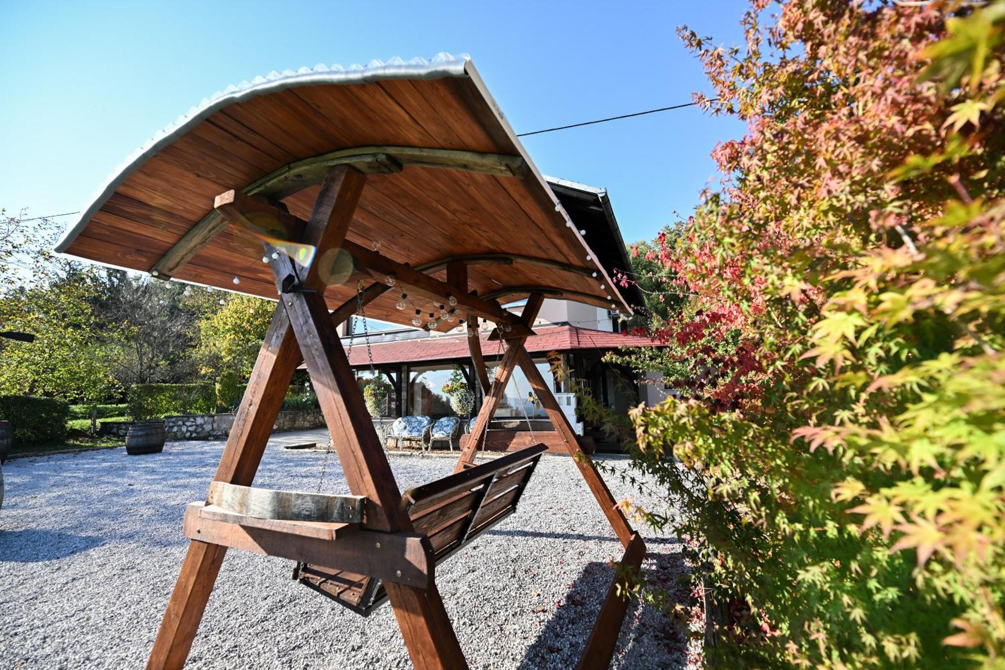 Pocitniska Hisa Parkfield Dragovan Metlika Εξωτερικό φωτογραφία